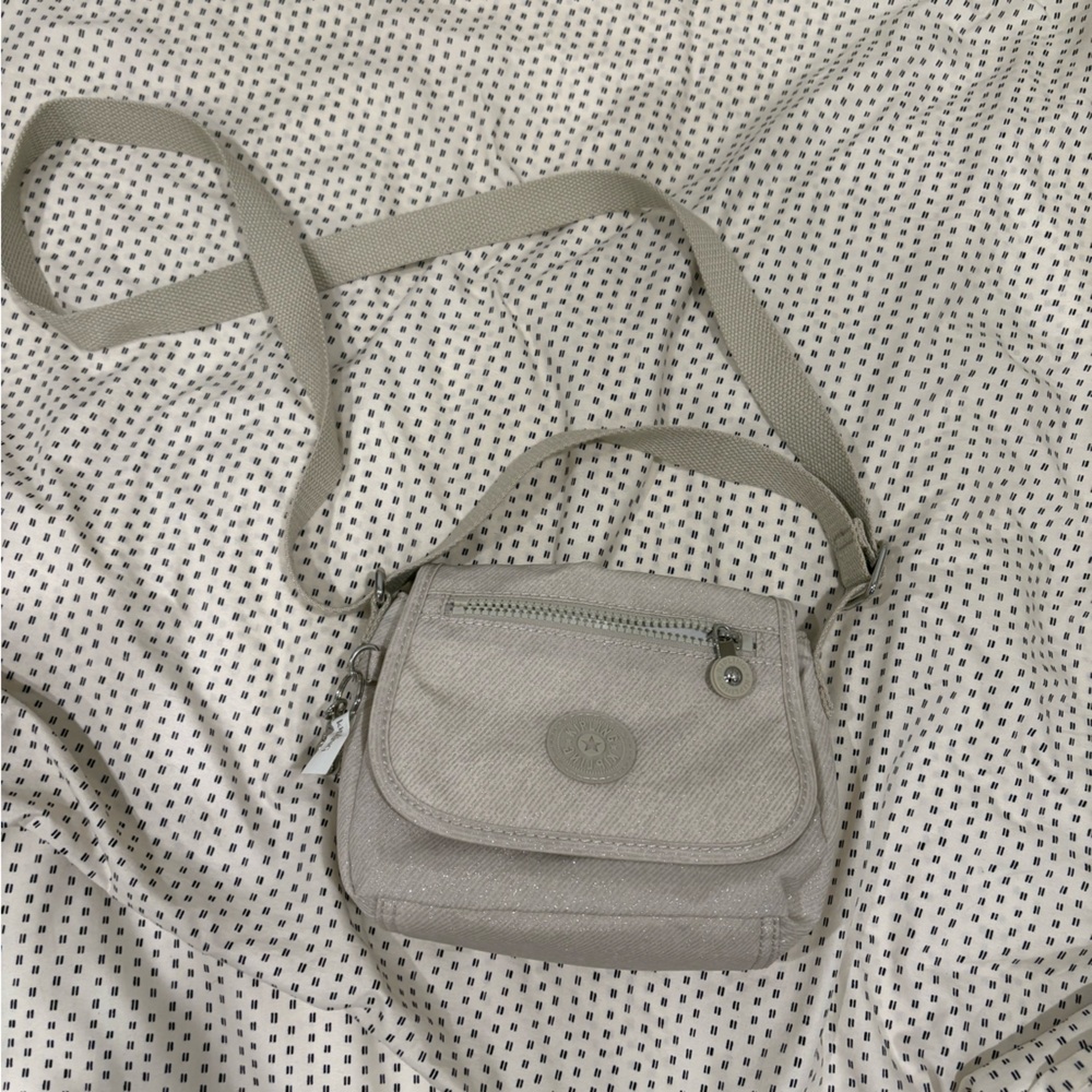 Kipling crossbody purse